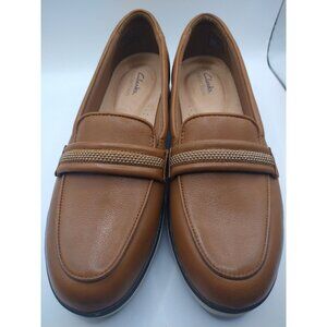 Clarks Zylah Womens Brown Leather Loafers With Chain Detail & Cushioned Sole Siz